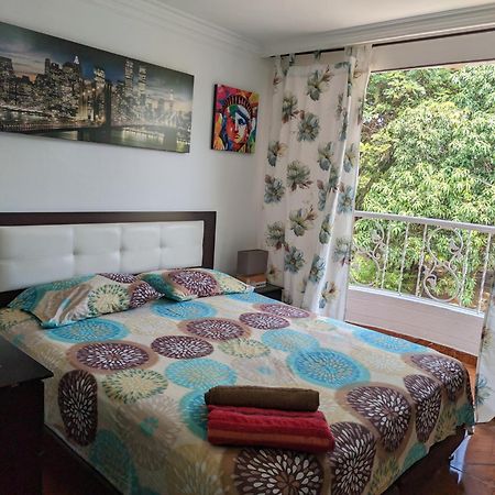 Hospedaje Casa Aurora 칼리 외부 사진