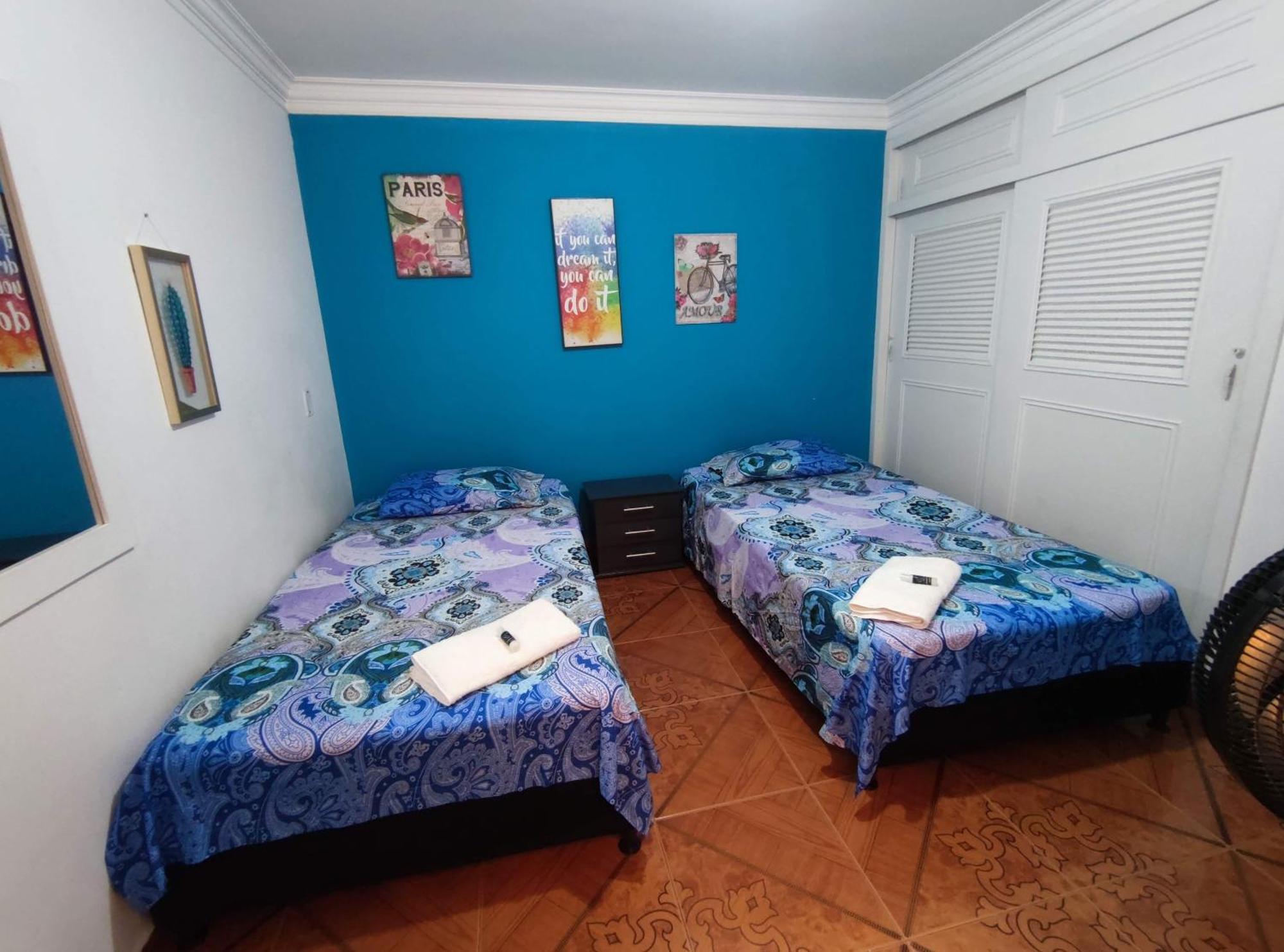 Hospedaje Casa Aurora 칼리 외부 사진