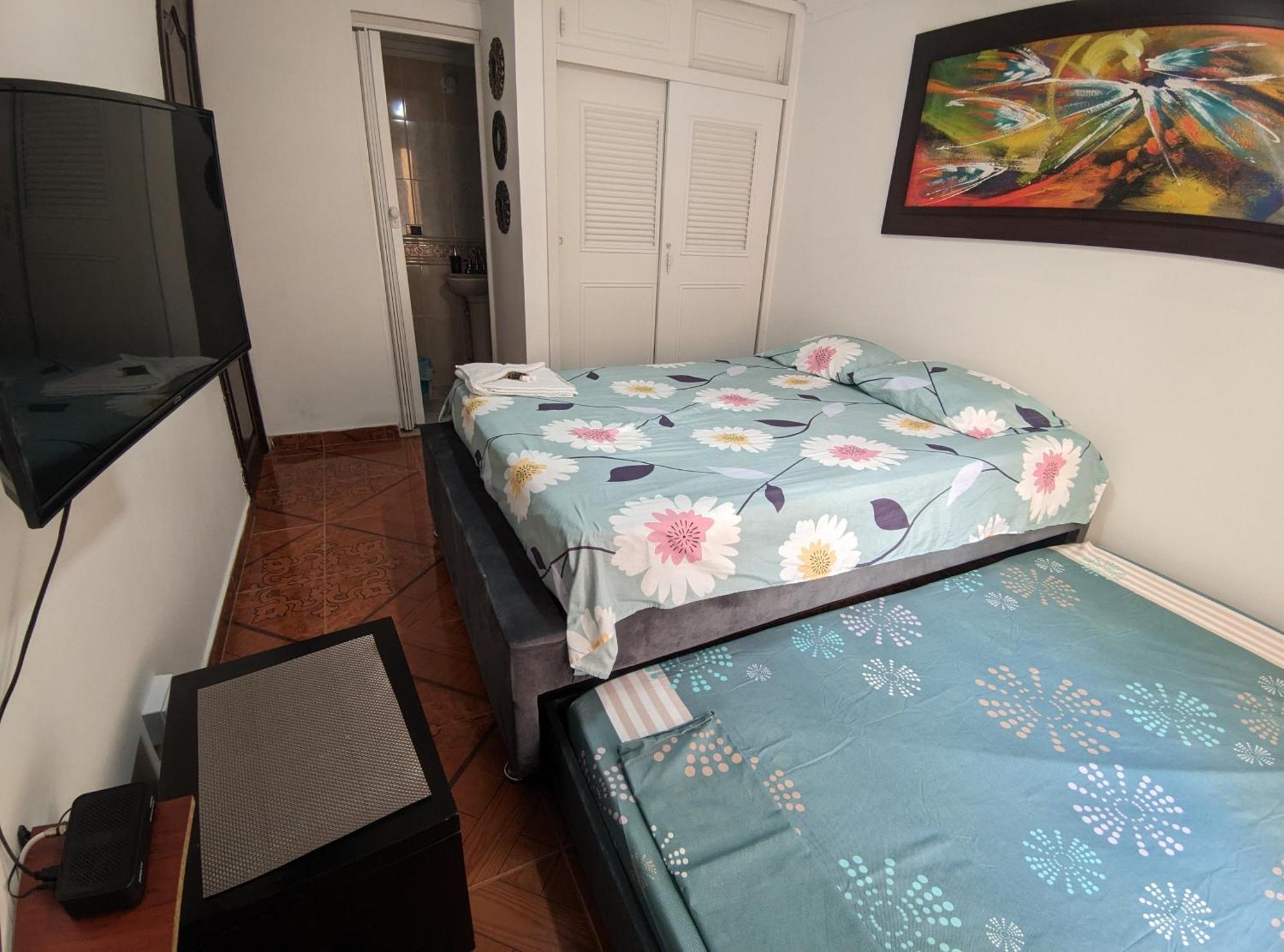 Hospedaje Casa Aurora 칼리 외부 사진